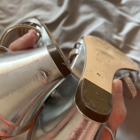 Silver sandals - Picture 8 of 11